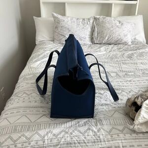 Wild one pet carrier